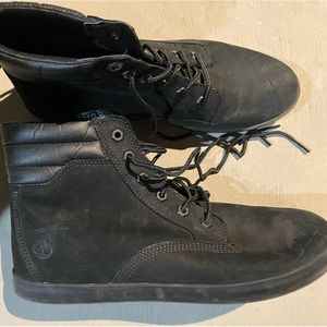 Timberland black boots good condition